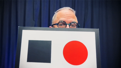 Cardvertisment (Gimmicks and Online Instructions) by Michel Huot, Luca Volpe, and Alan Wong