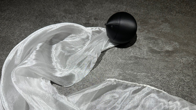 Hyper Silk Ball by Peng Min & Storm Creative (White)