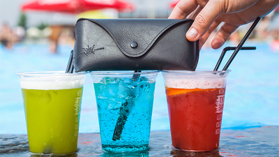 VANISHING SUNGLASSES (Gimmicks and Online Instructions) by Wonder Makers