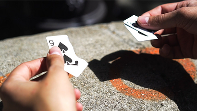 Error 404 by Les French Twins - Mystique Factory