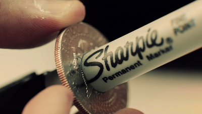 Champagne Supernova (EURO) by Matthew Wright