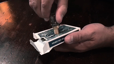 LIGHT (Gimmicks and Online Instruction) by Mickael Chatelain - Mystique Factory