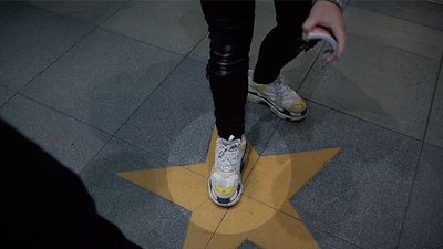 Pro Series: Swordlace Black (DVD and Gimmick) by SansMinds Creative Lab